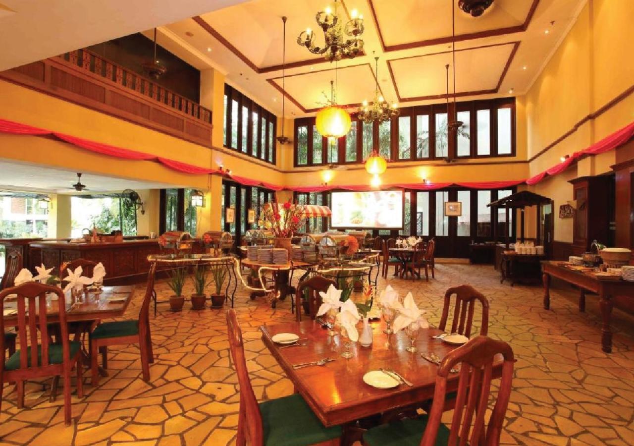 Mines Beach Resort Hotel Seri Kembangan Eksteriør bilde