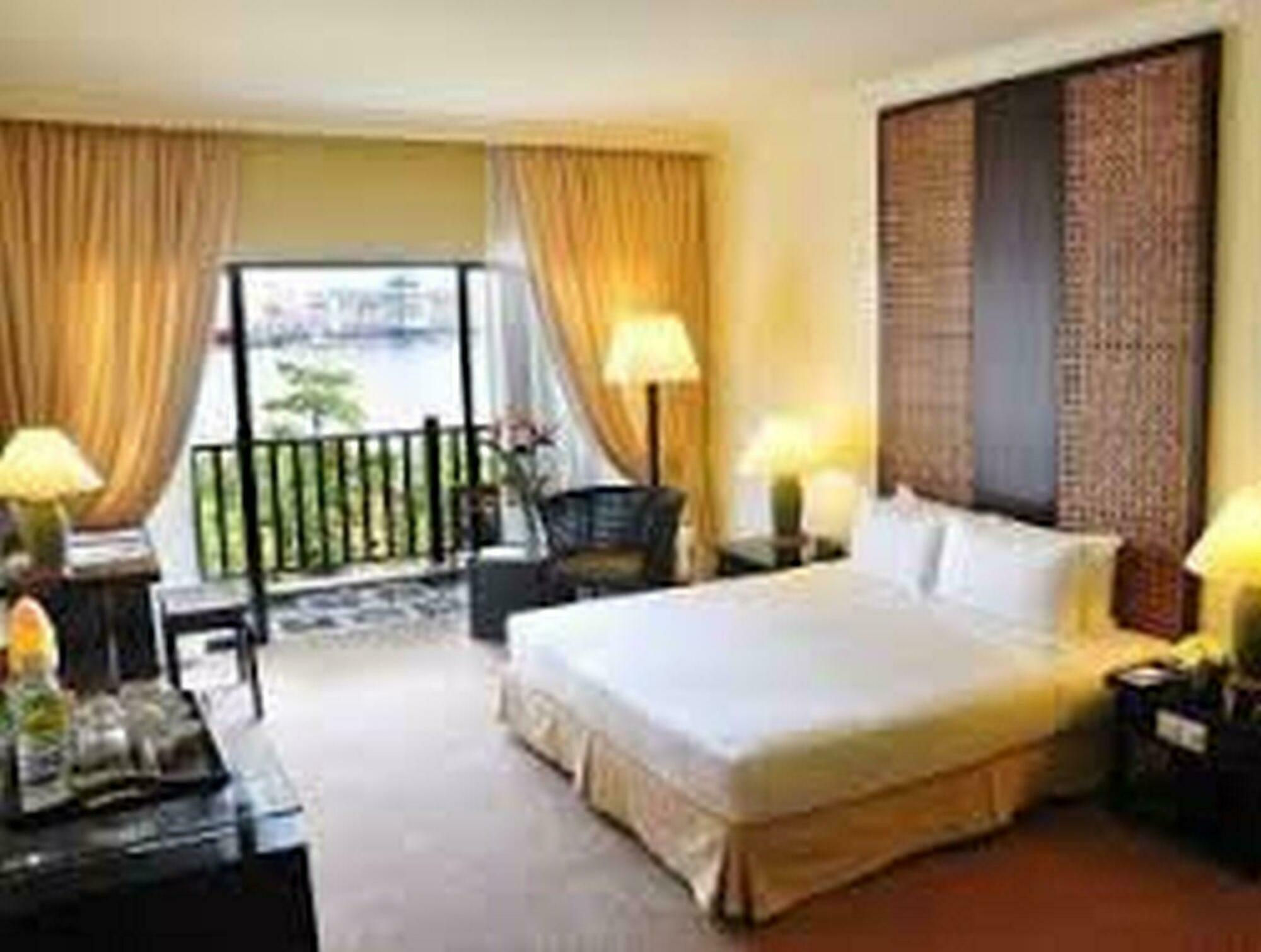Mines Beach Resort Hotel Seri Kembangan Eksteriør bilde